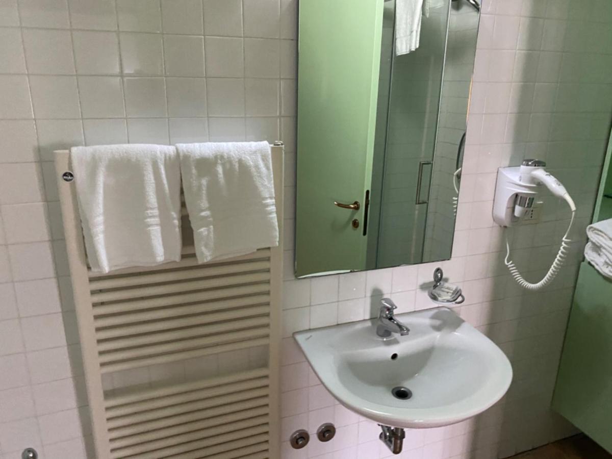 Locanda Del Tavolo Matto Potenza Picena Ngoại thất bức ảnh