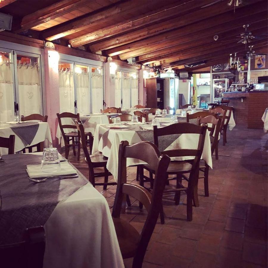Locanda Del Tavolo Matto Potenza Picena Ngoại thất bức ảnh